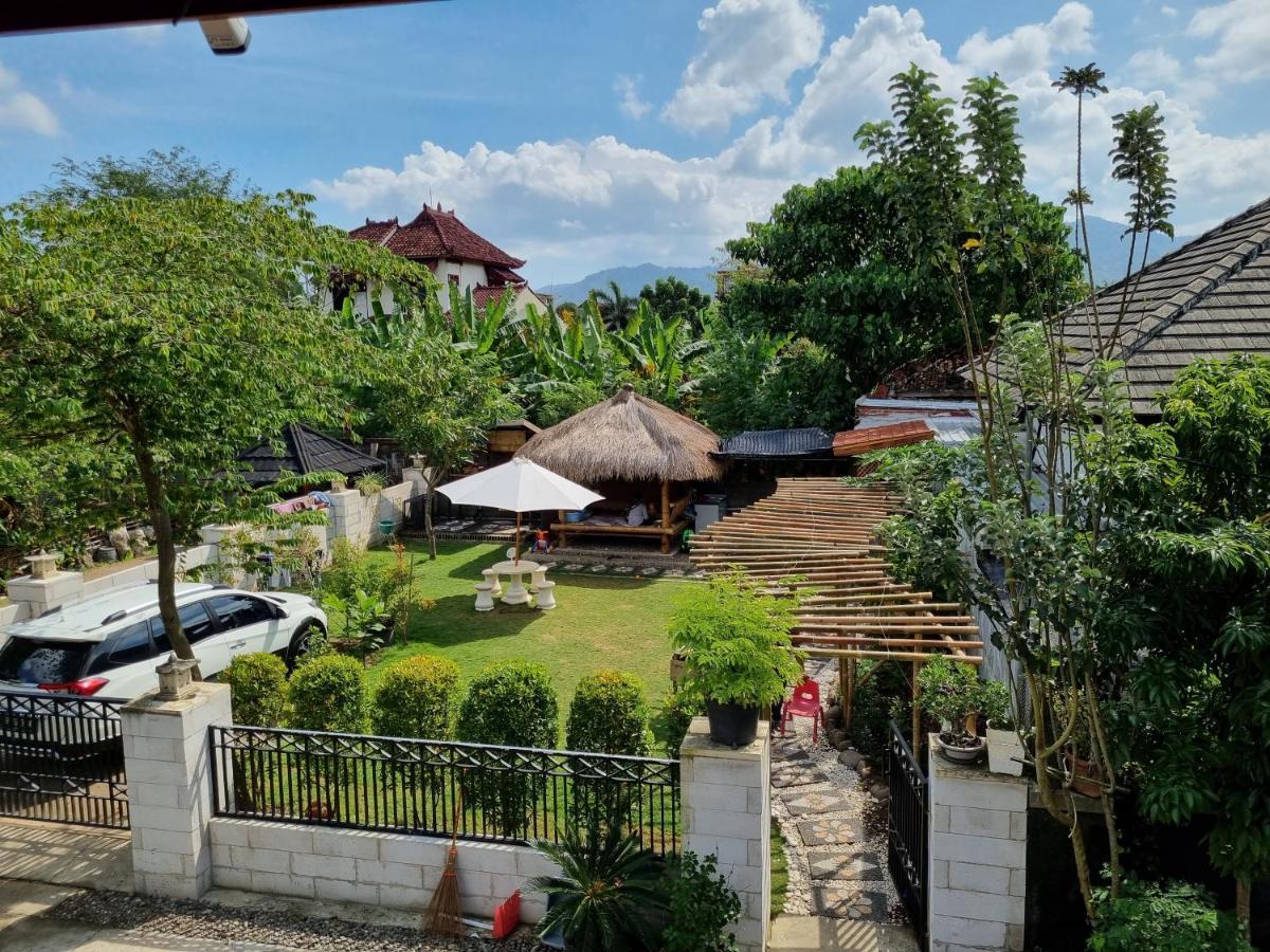 Suci'S Friendly Apartments マタラム エクステリア 写真