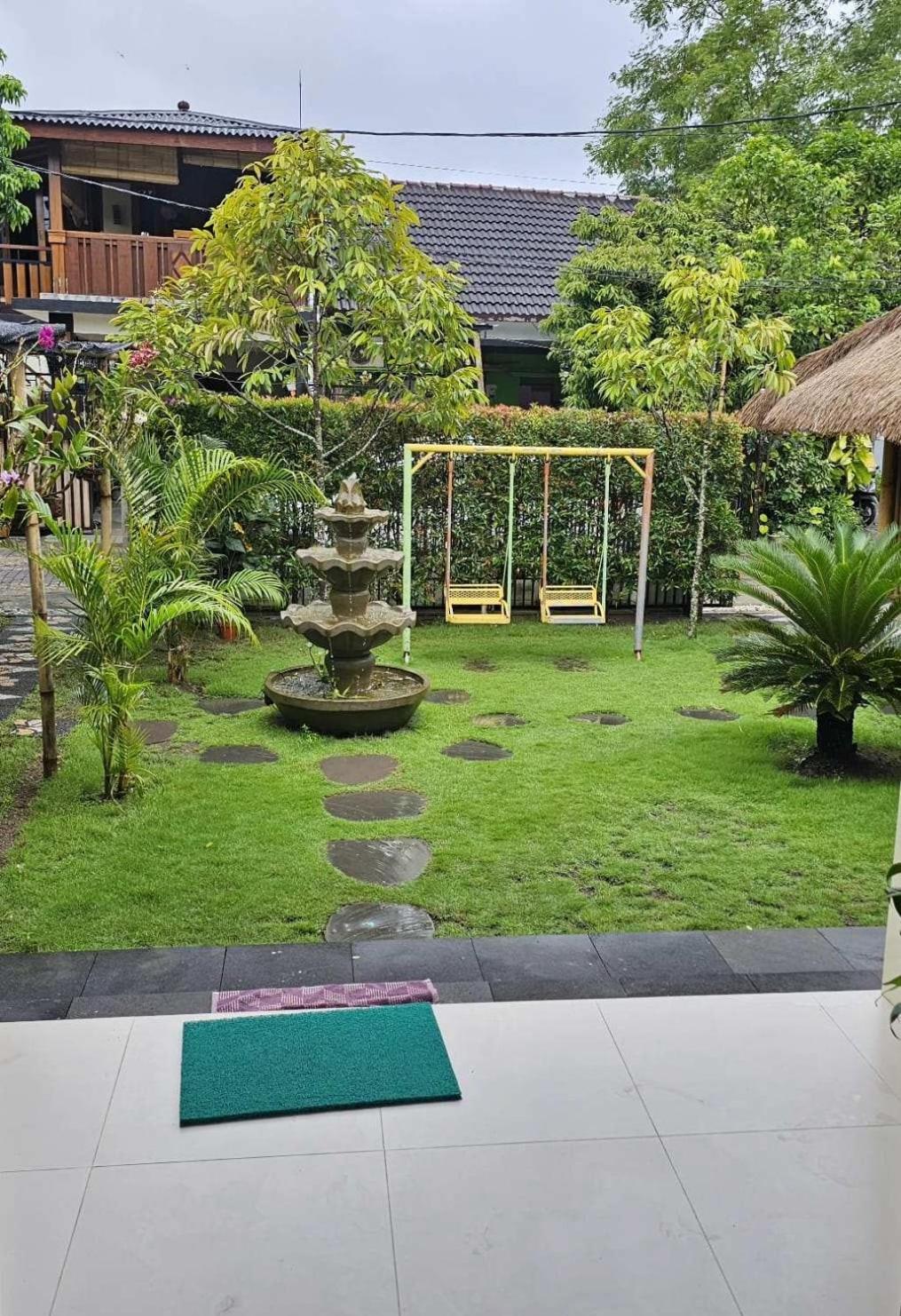 Suci'S Friendly Apartments マタラム エクステリア 写真